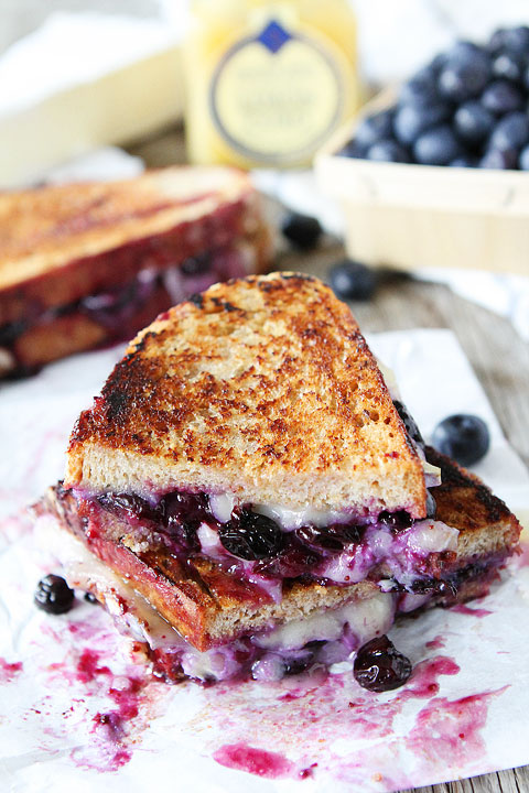 Blueberry-Brie-and-Lemon-Curd-Grilled-Cheese-9